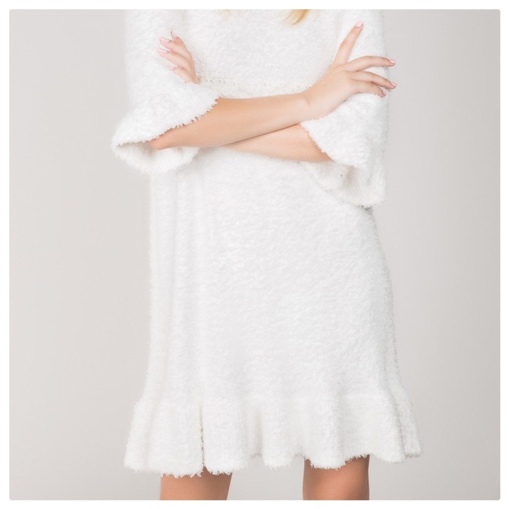 POL Dreamy Clouds of Berber Fleece Dress - Picture 5 of 15